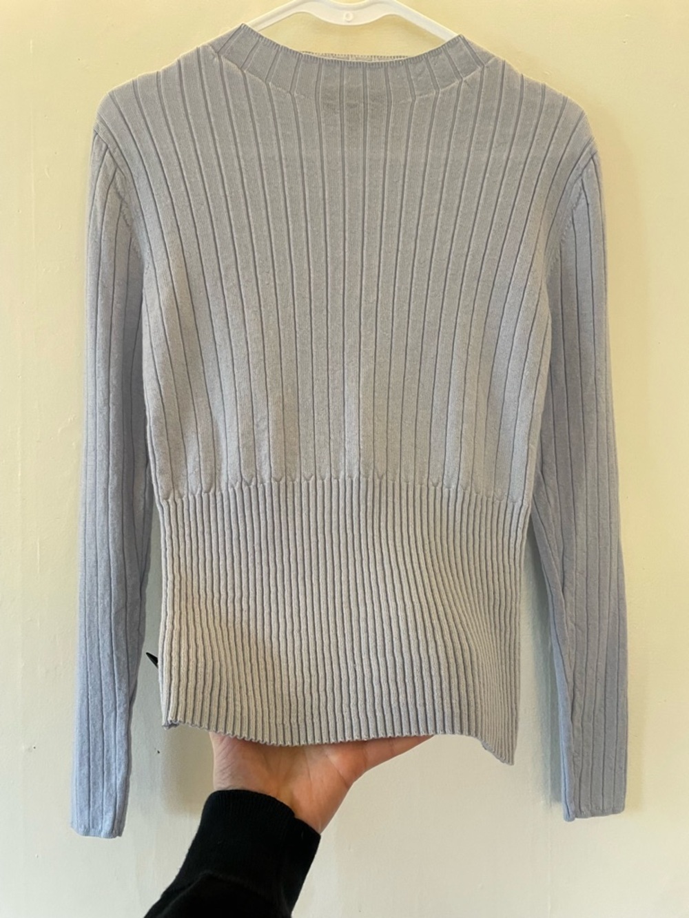 Banana Republic Pale Blue 100% Merino Wool Ribbed Crew Sweater Top Light Air Y2K - Picture 2 of 12